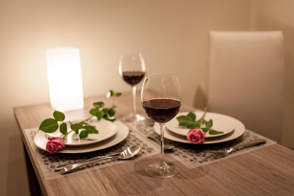 Place 4 You Apartments Krasków Rom bilde