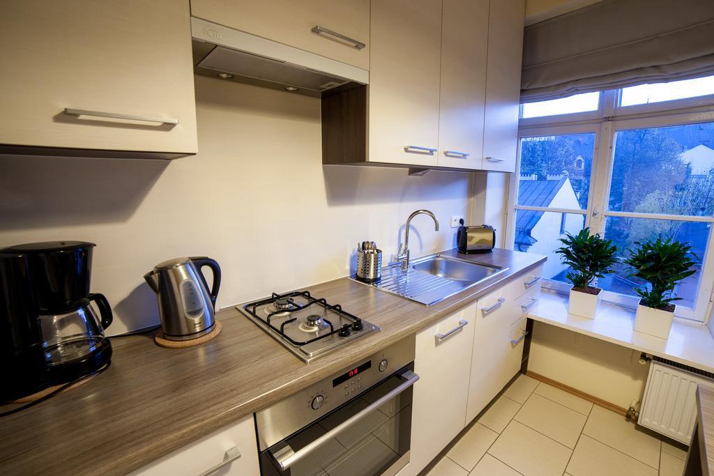 Place 4 You Apartments Krasków Rom bilde