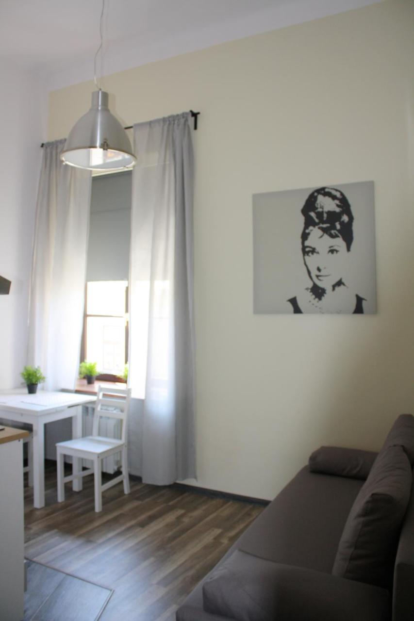 Place 4 You Apartments Krasków Eksteriør bilde